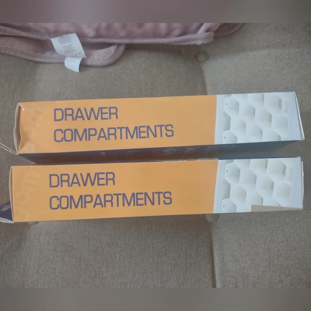 NWT TWO sets of Honeycomb Drawer Organizer Plastic Partition Cabinet Cla…
